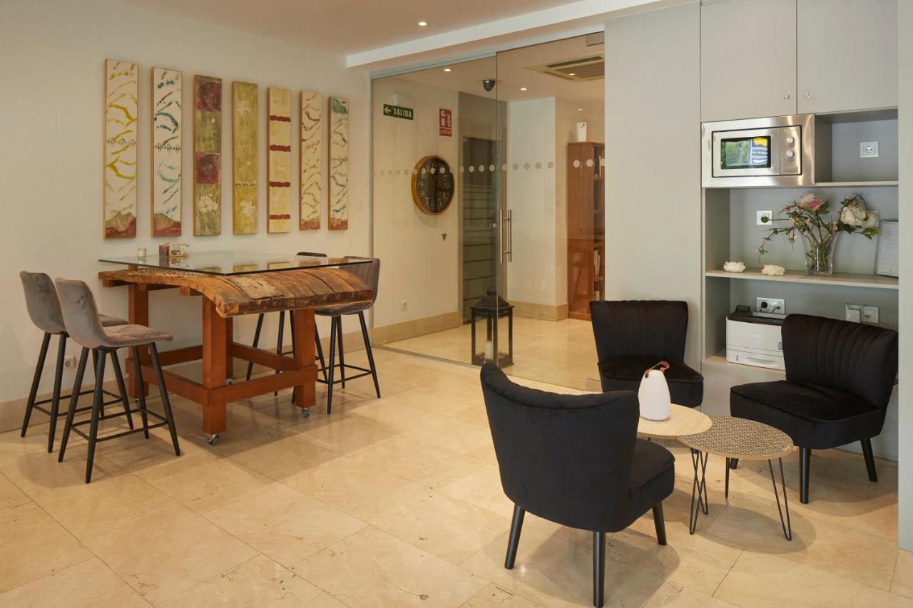 Hotel Iriguibel Huarte Pamplona Eksteriør bilde