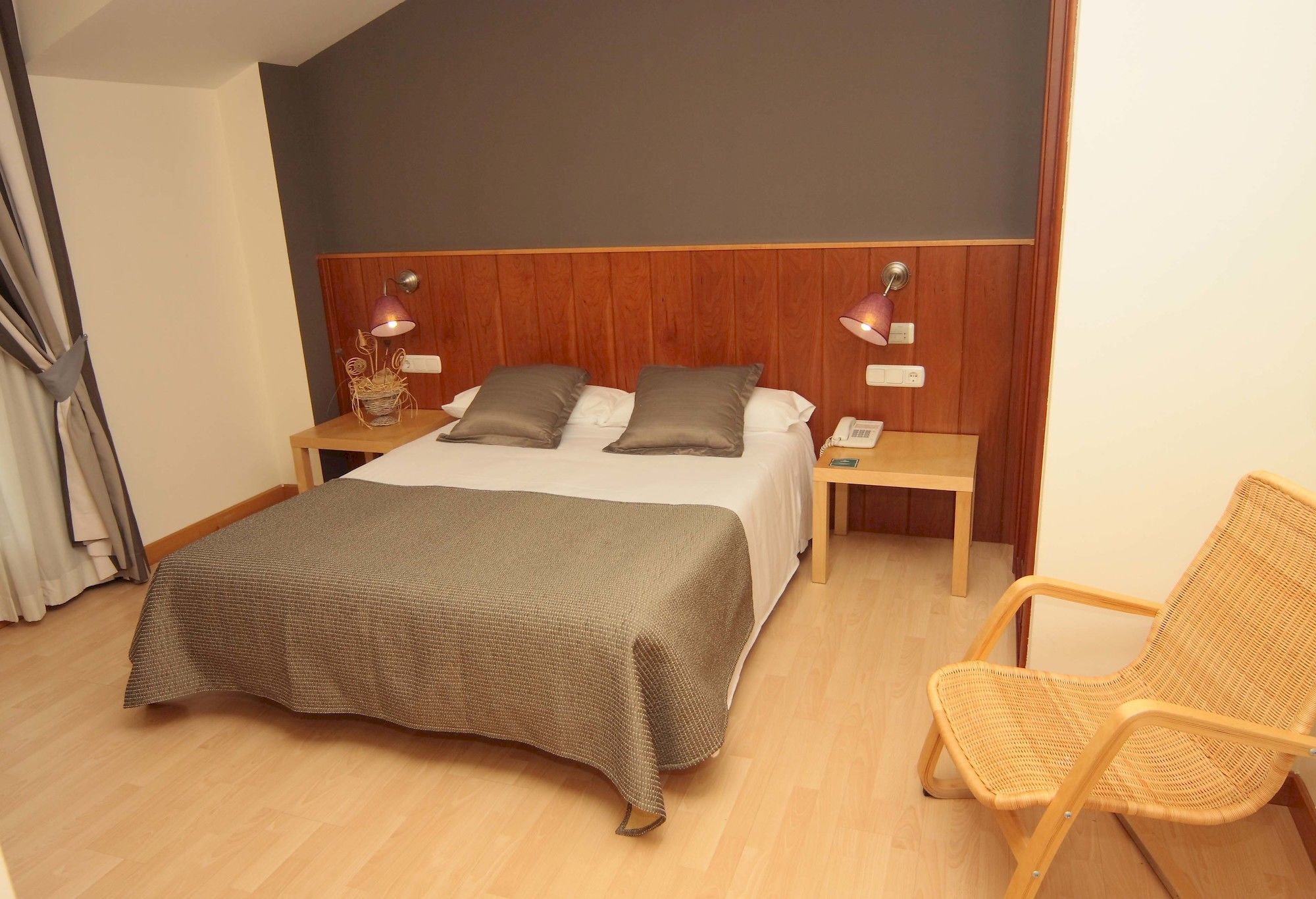 Hotel Iriguibel Huarte Pamplona Rom bilde